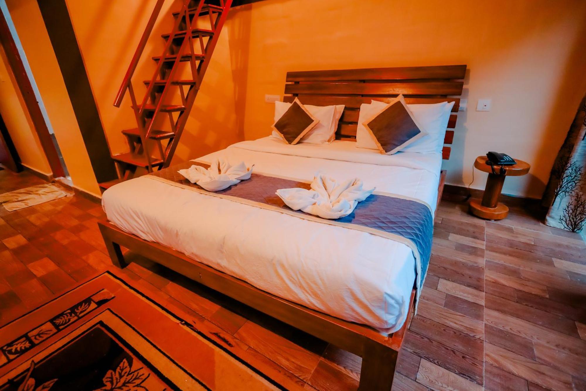 Mookanana Jungle Resort And Spa Hassan Extérieur photo